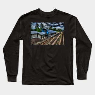 Pelaw Metro Station Long Sleeve T-Shirt